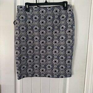 Ann Taylor Navy and White Geometric Pencil Skirt